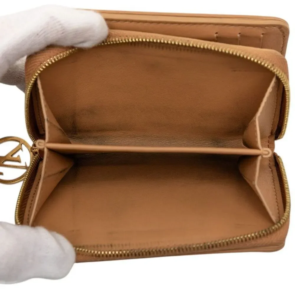 Louis Vuitton Portefeuille Lou Bi-fold Wallet